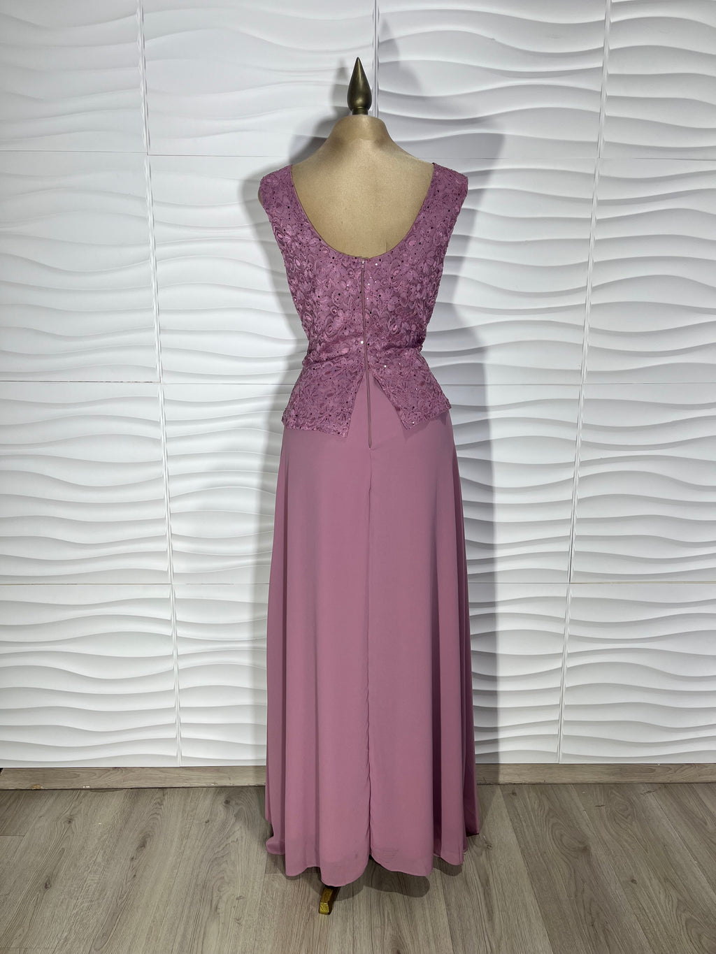 Vestido de Encaje MG8211