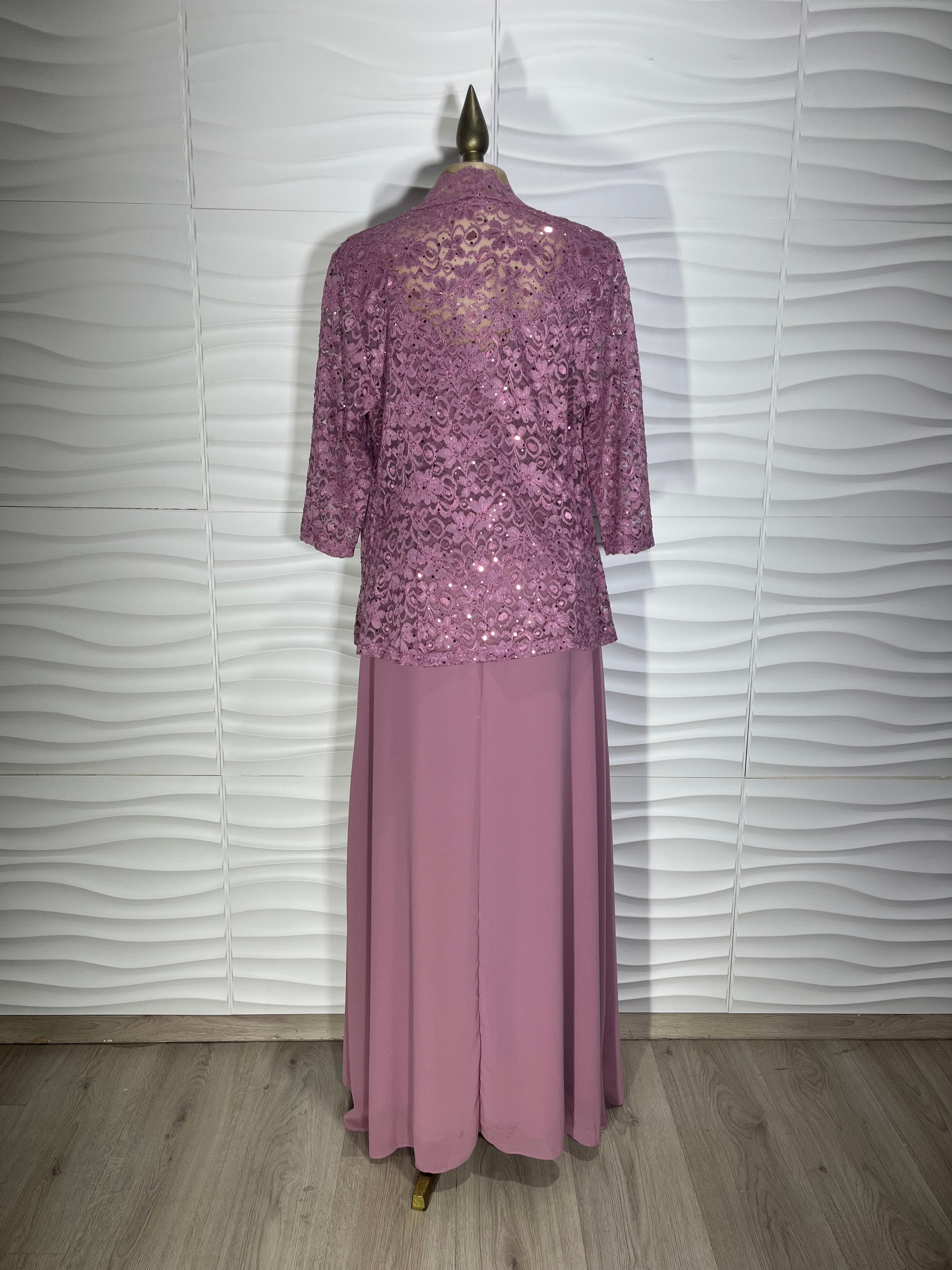 Vestido de Encaje MG8211