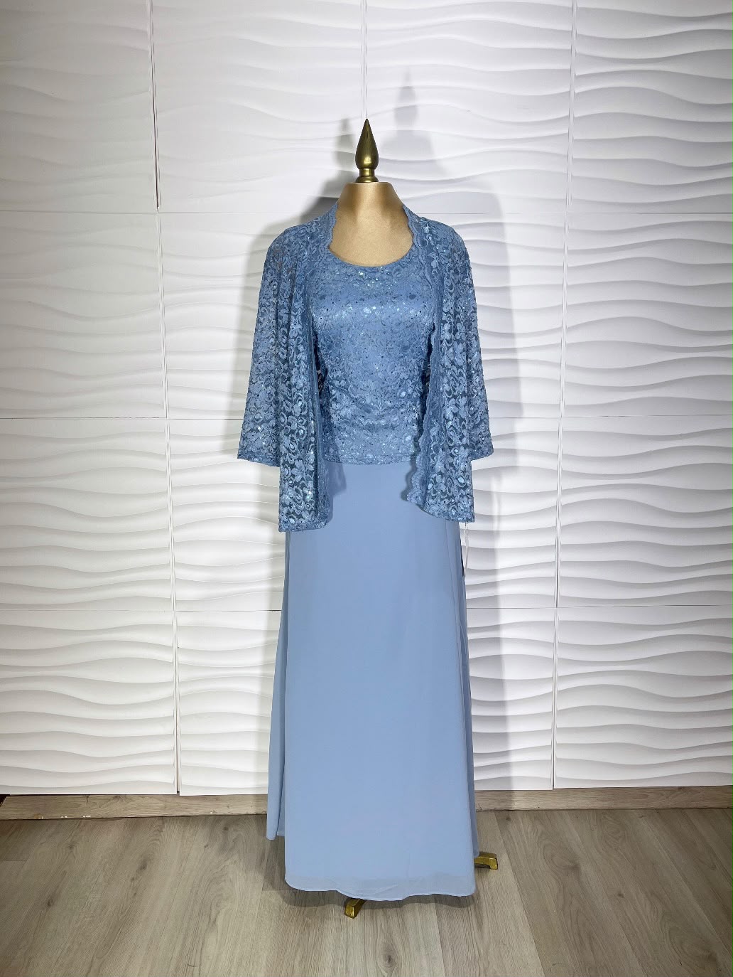 Vestido de Encaje MG8211