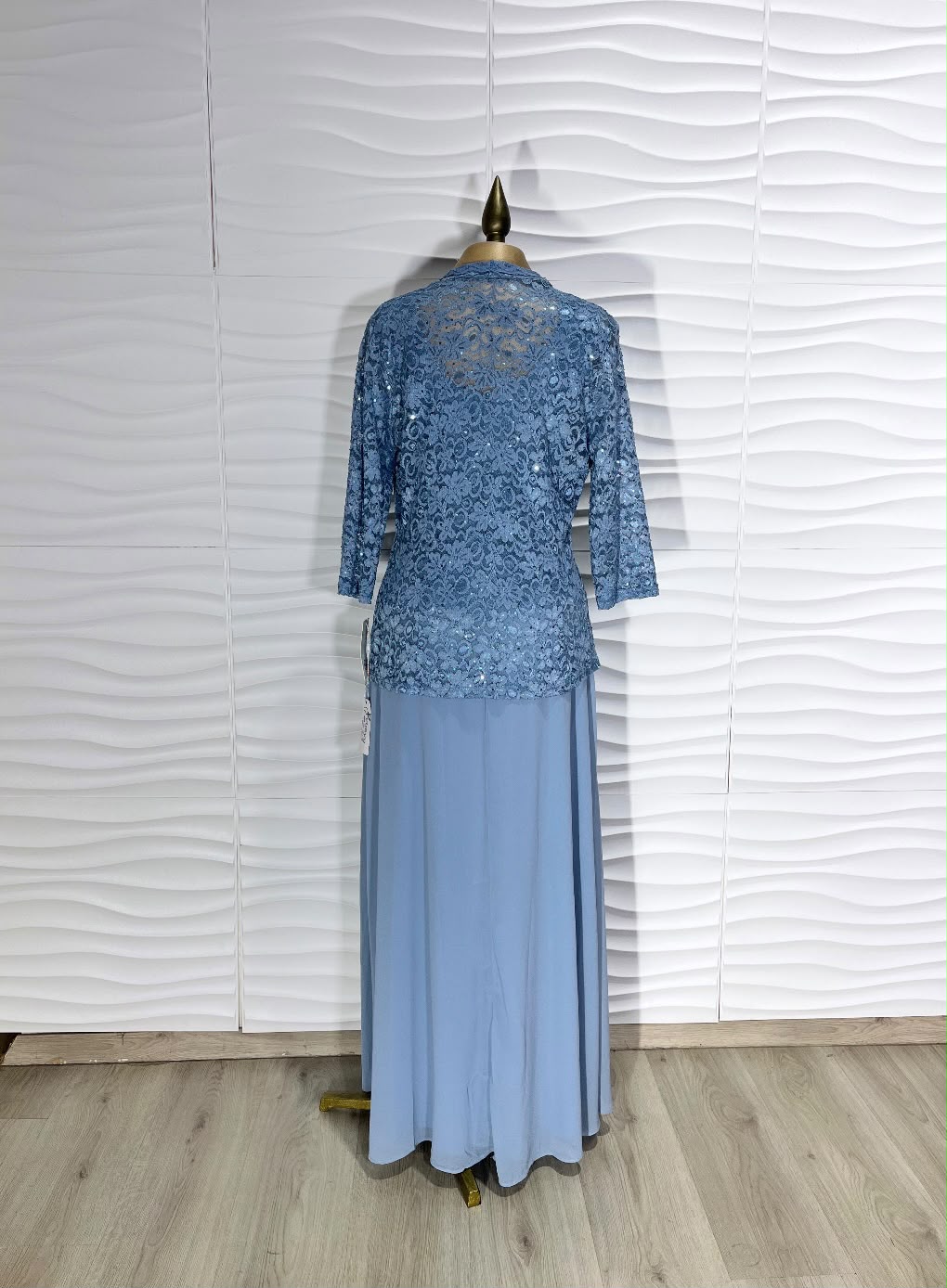 Vestido de Encaje MG8211